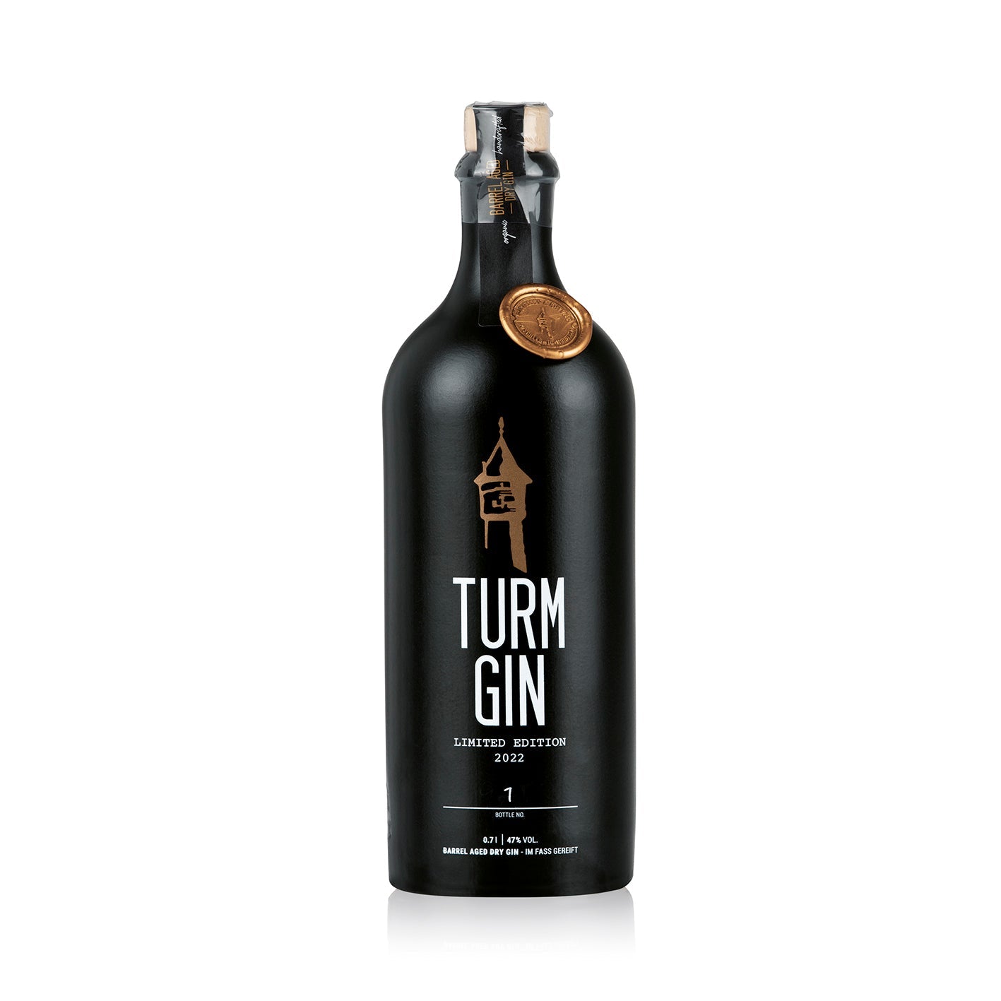 Schwarze Flasche der TURM GIN Barrel Aged - Limited Edition 20223 mit Turmsiegel vor weißem Hintergrund.